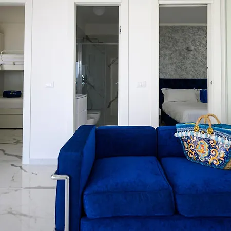 Bm Villa Cefalu